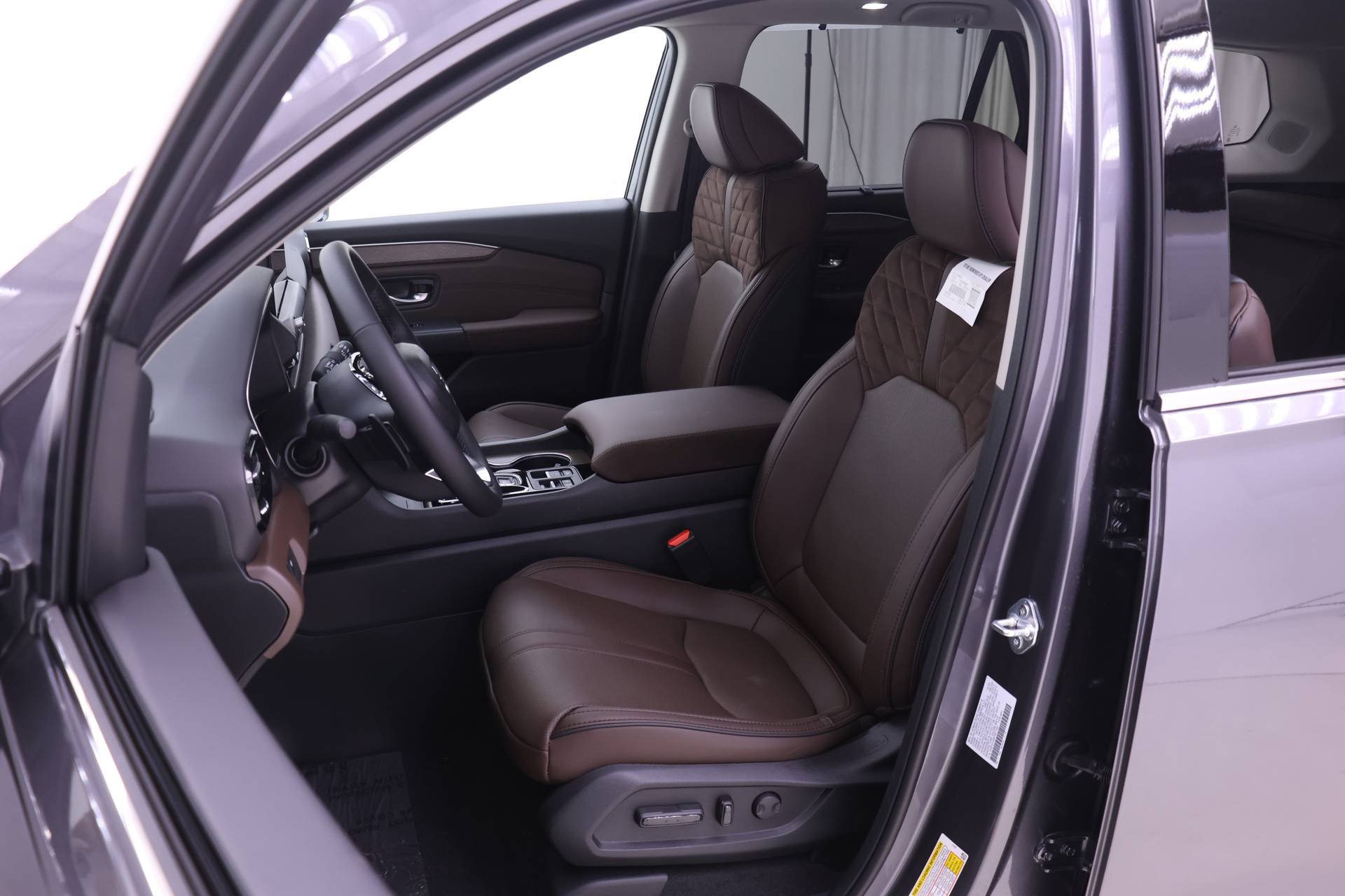 New 2026 Honda Pilot Elite image 4