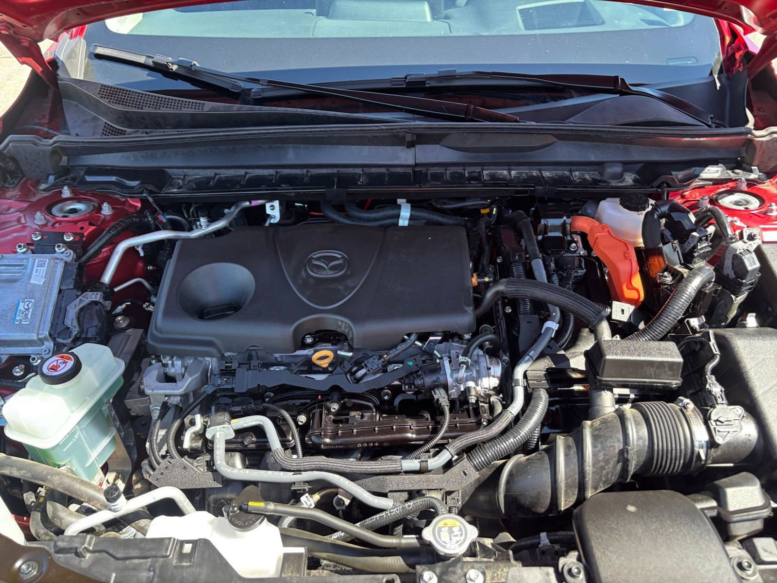 Used 2025 MAZDA CX-50 2.5 Hybrid w/ Premium Plus Pkg image 31