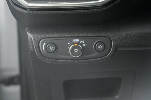 Used 2023 Chevrolet TrailBlazer LT image 40