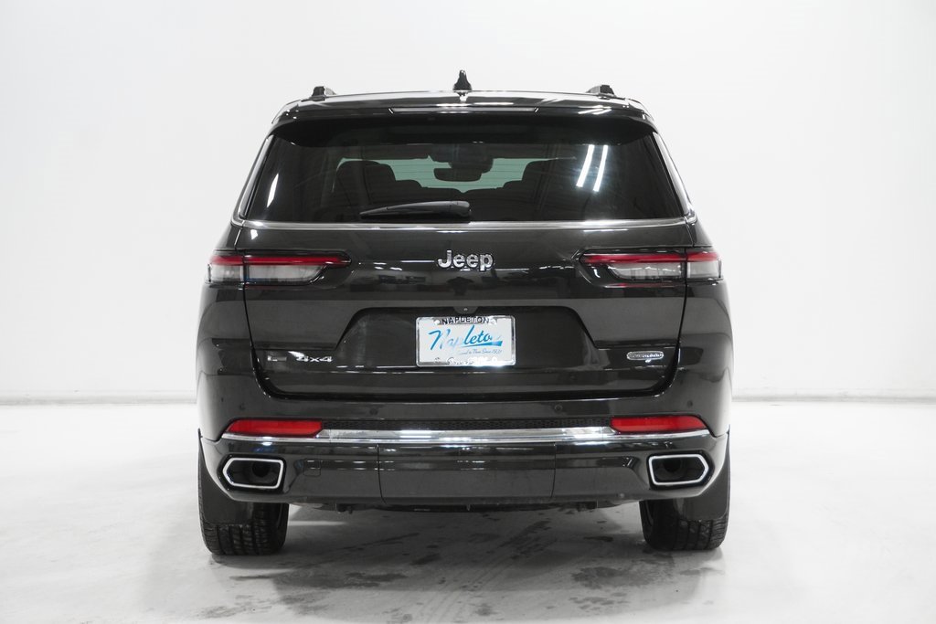 Certified 2022 Jeep Grand Cherokee L Overland w/ MOPAR Finishing Package image 6