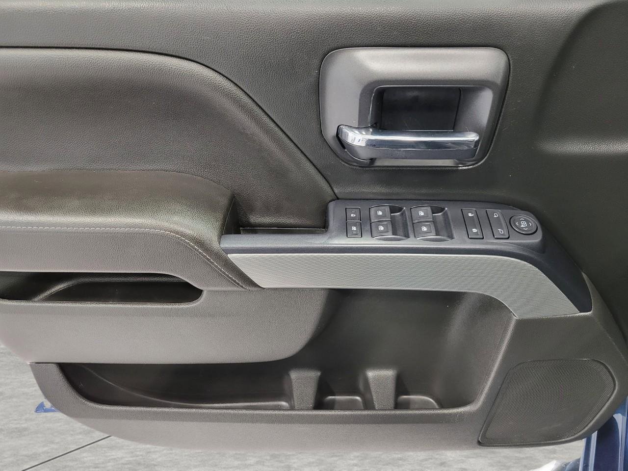 Used 2017 Chevrolet Silverado 1500 LT w/ All Star Edition image 24