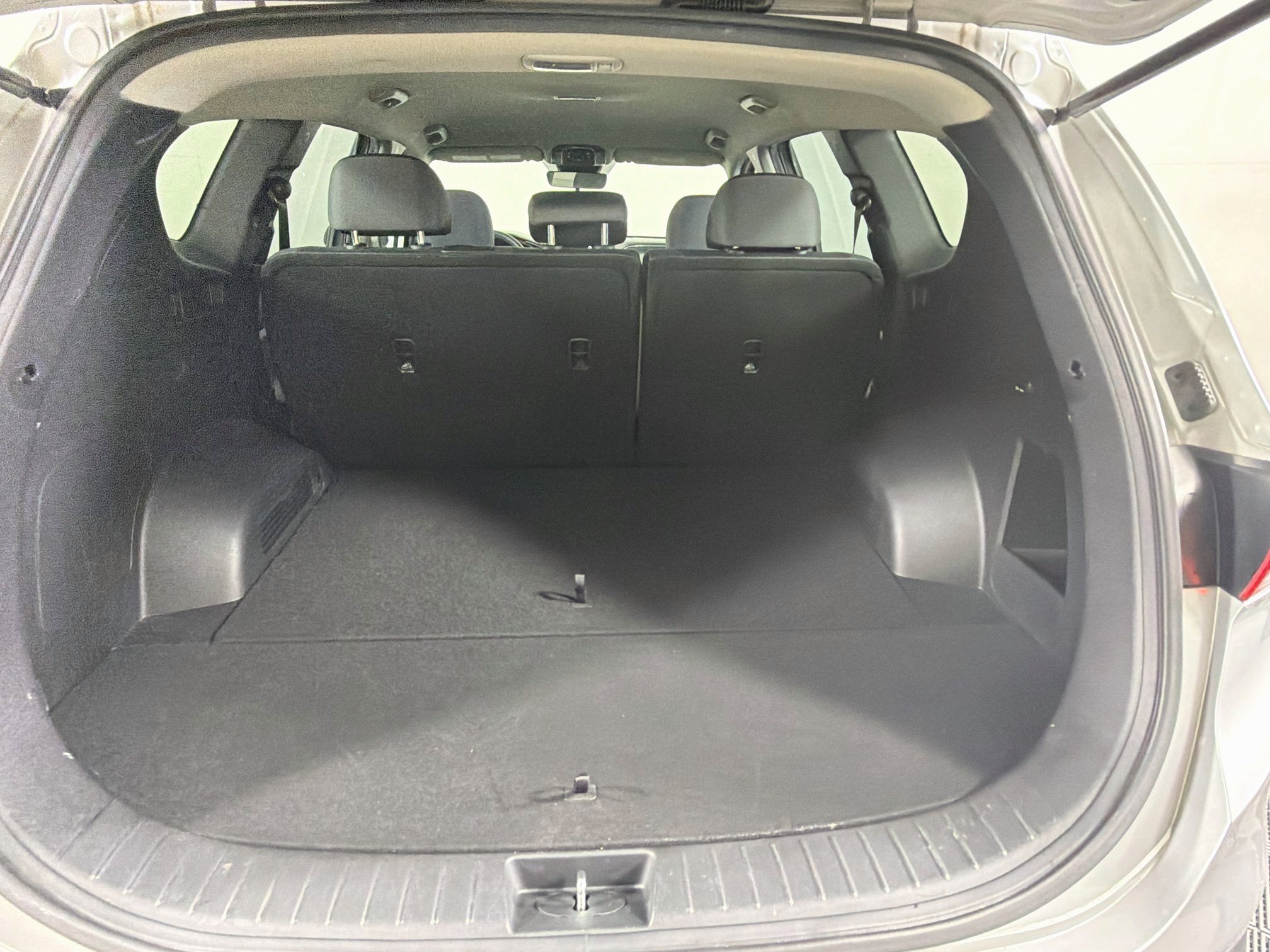 Used 2023 Hyundai Santa Fe SE FWD image 27