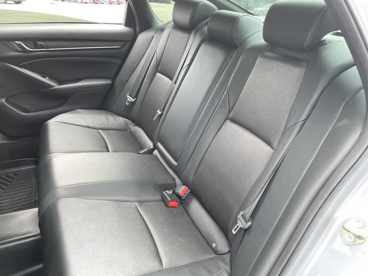 Used 2019 Honda Accord Sport image 18