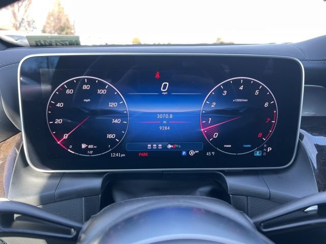 Used 2025 Mercedes-Benz GLC 300 4MATIC image 14