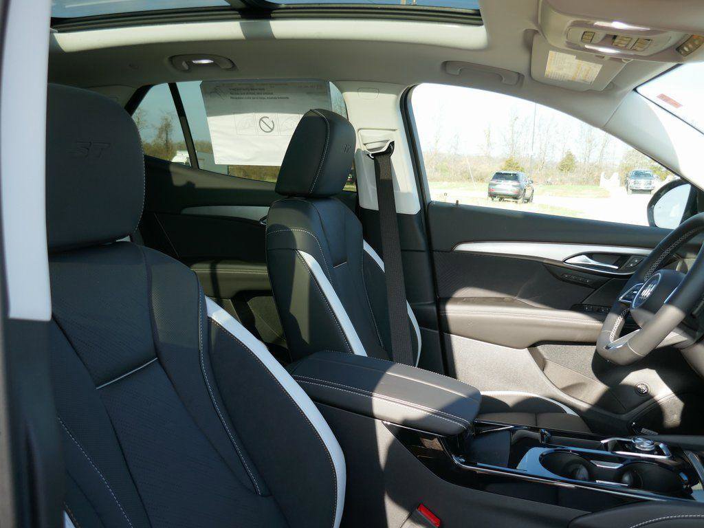 New 2026 Buick Envision Sport Touring image 9