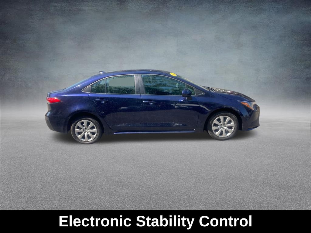 Used 2022 Toyota Corolla LE image 8
