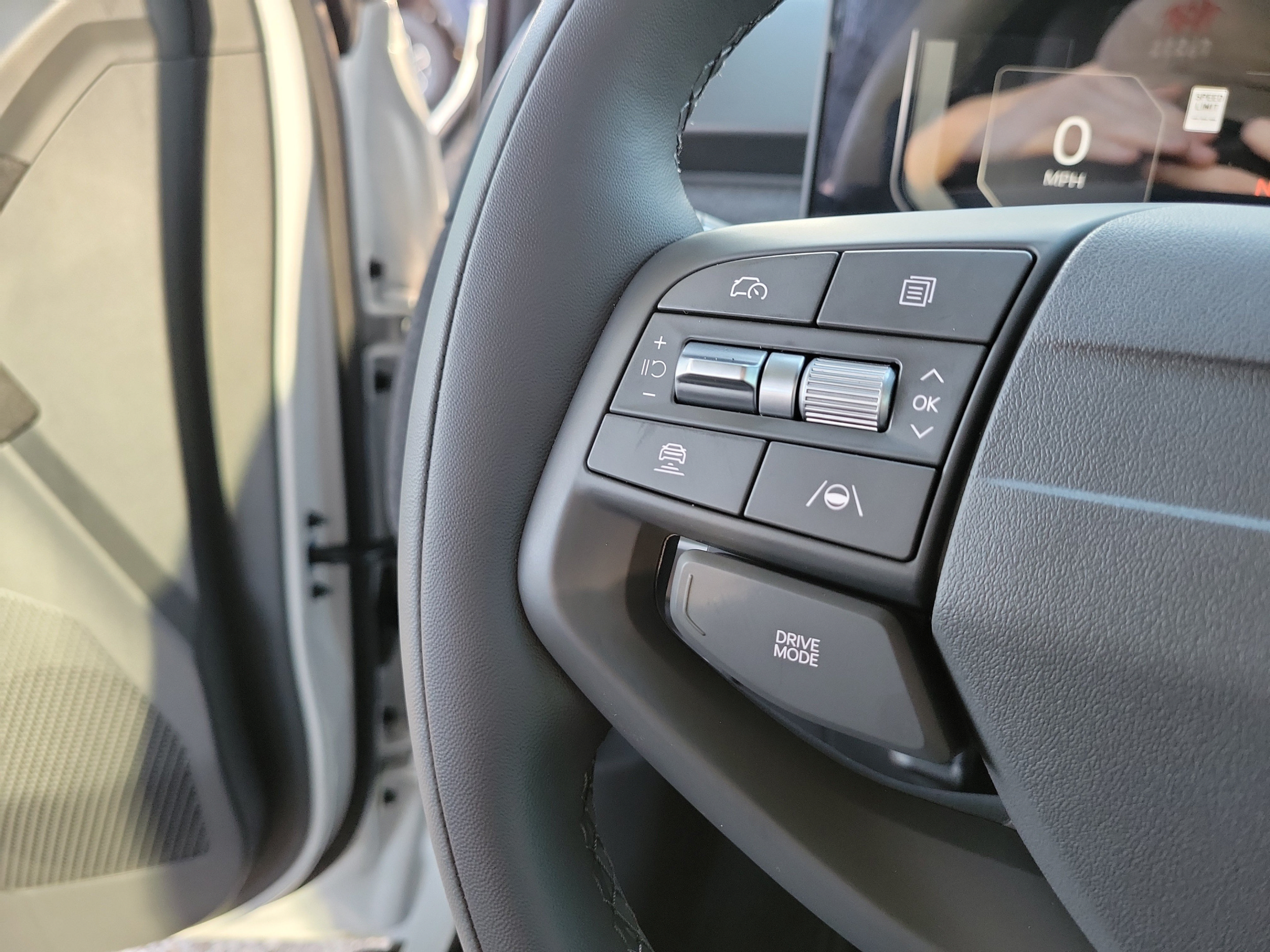 New 2027 Kia EV3 Land FWD image 24