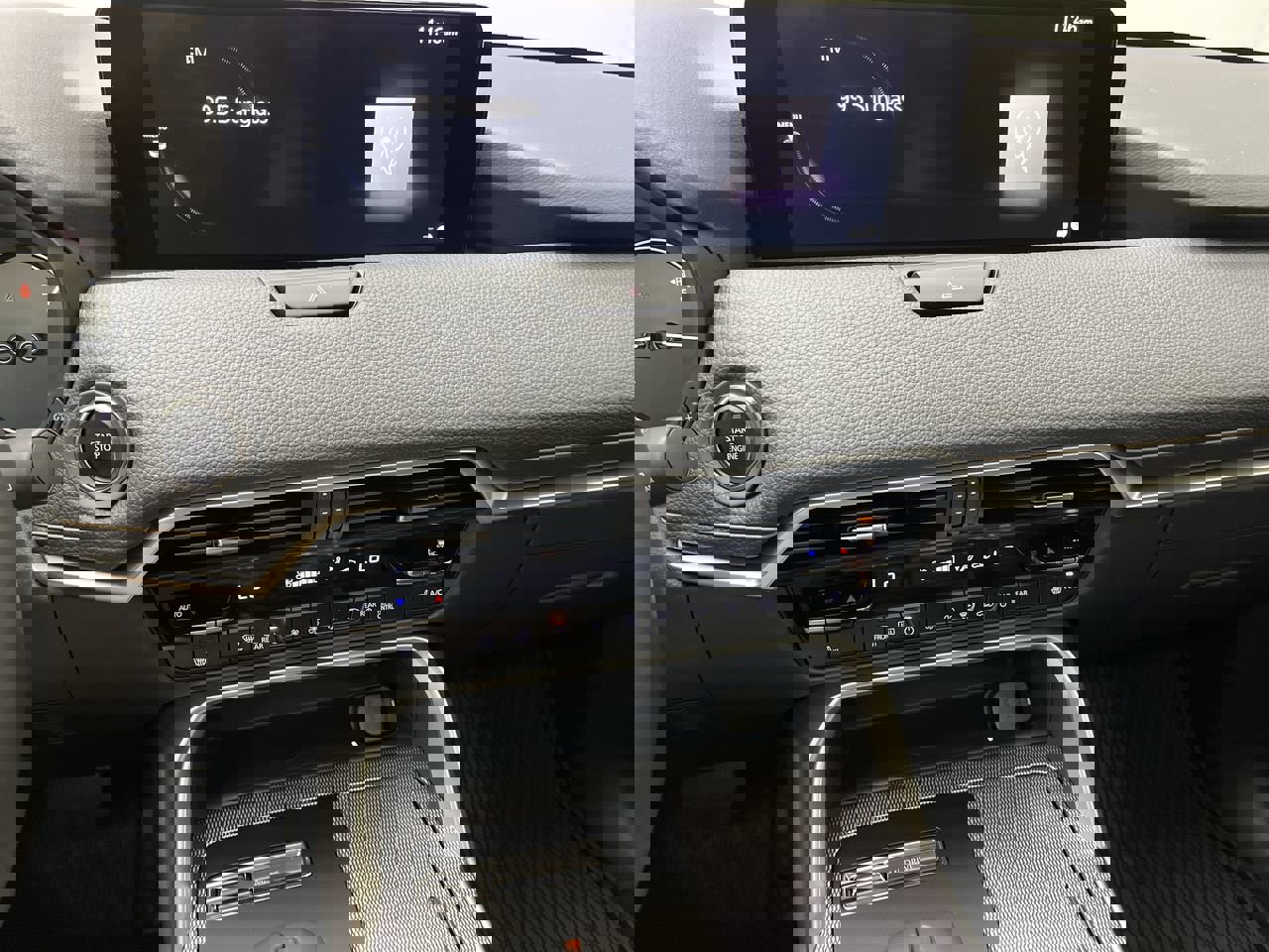 New 2025 MAZDA CX-90 3.3 Turbo w/ Preferred Package image 17