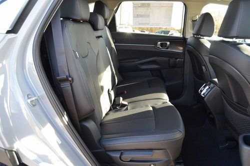 New 2026 Kia Sorento S w/ S Panoramic Sunroof Package image 10