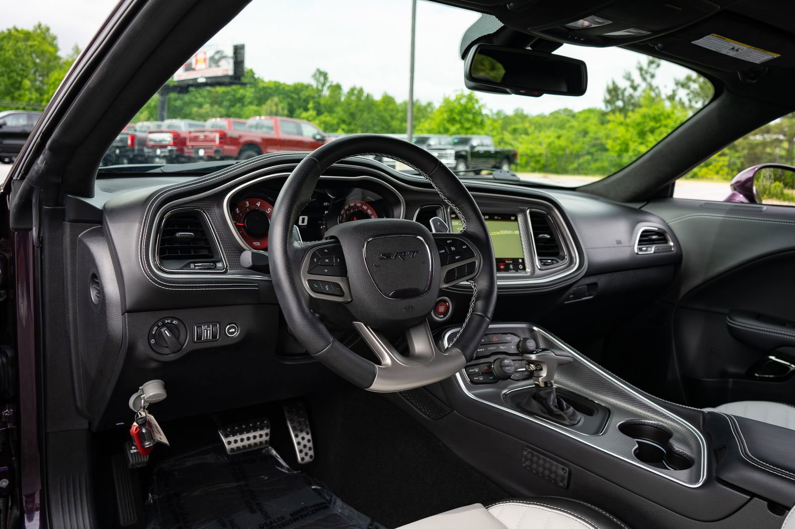 Used 2022 Dodge Challenger SRT Hellcat RWD image 31