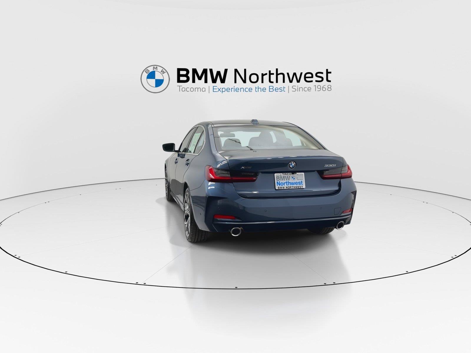 New 2026 BMW 330i xDrive Sedan w/ Convenience Package AWD/4WD image 13