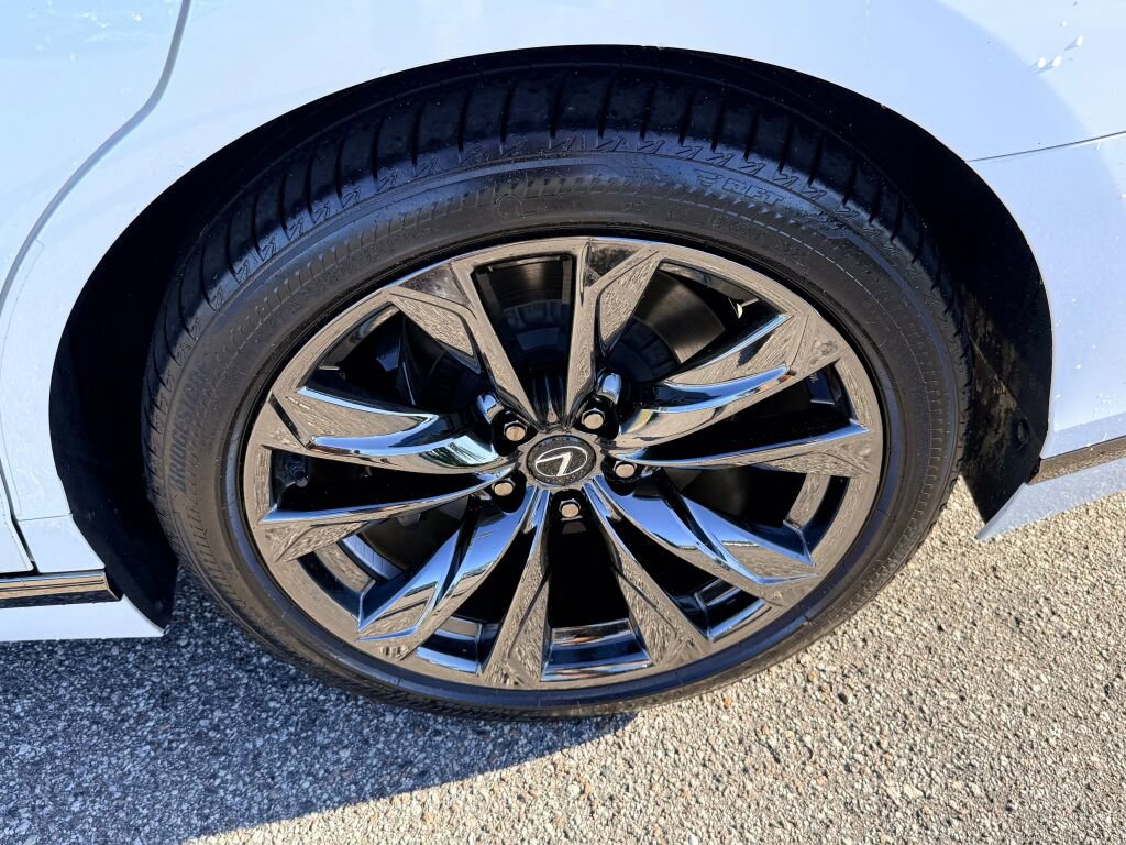 New 2023 Lexus LS 500 F Sport image 9