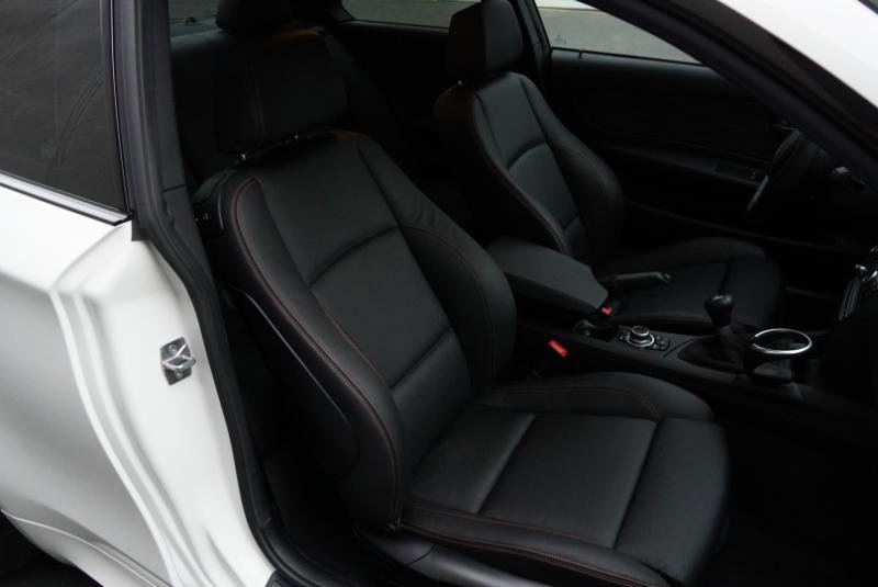 Used 2011 BMW 1 Series M image 56