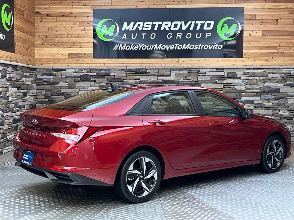 Used 2023 Hyundai Elantra SEL w/ Convenience Package FWD image 24