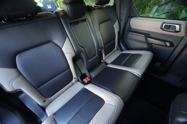 Used 2024 Ford Bronco Wildtrak AWD/4WD image 24