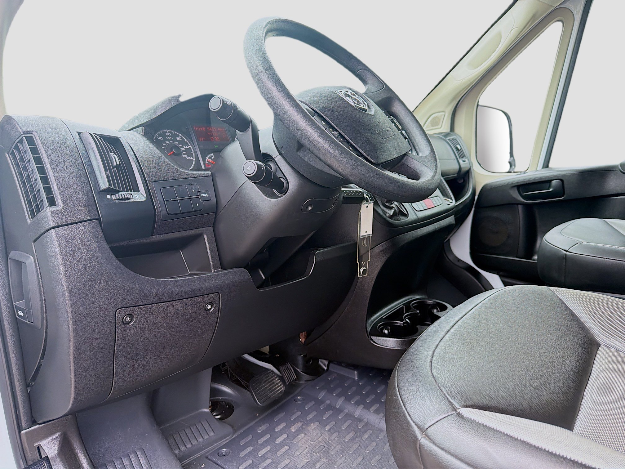 Used 2021 RAM ProMaster 1500 image 9