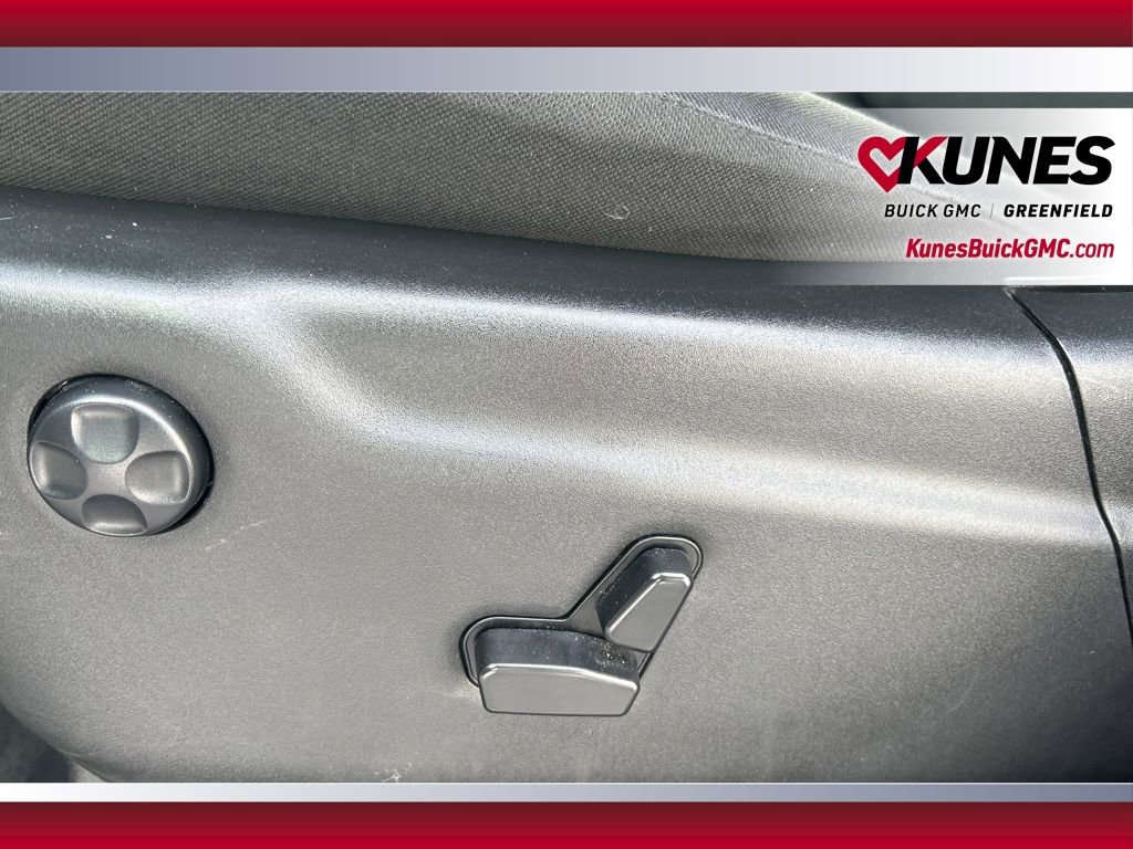 Used 2024 Dodge Durango GT image 27