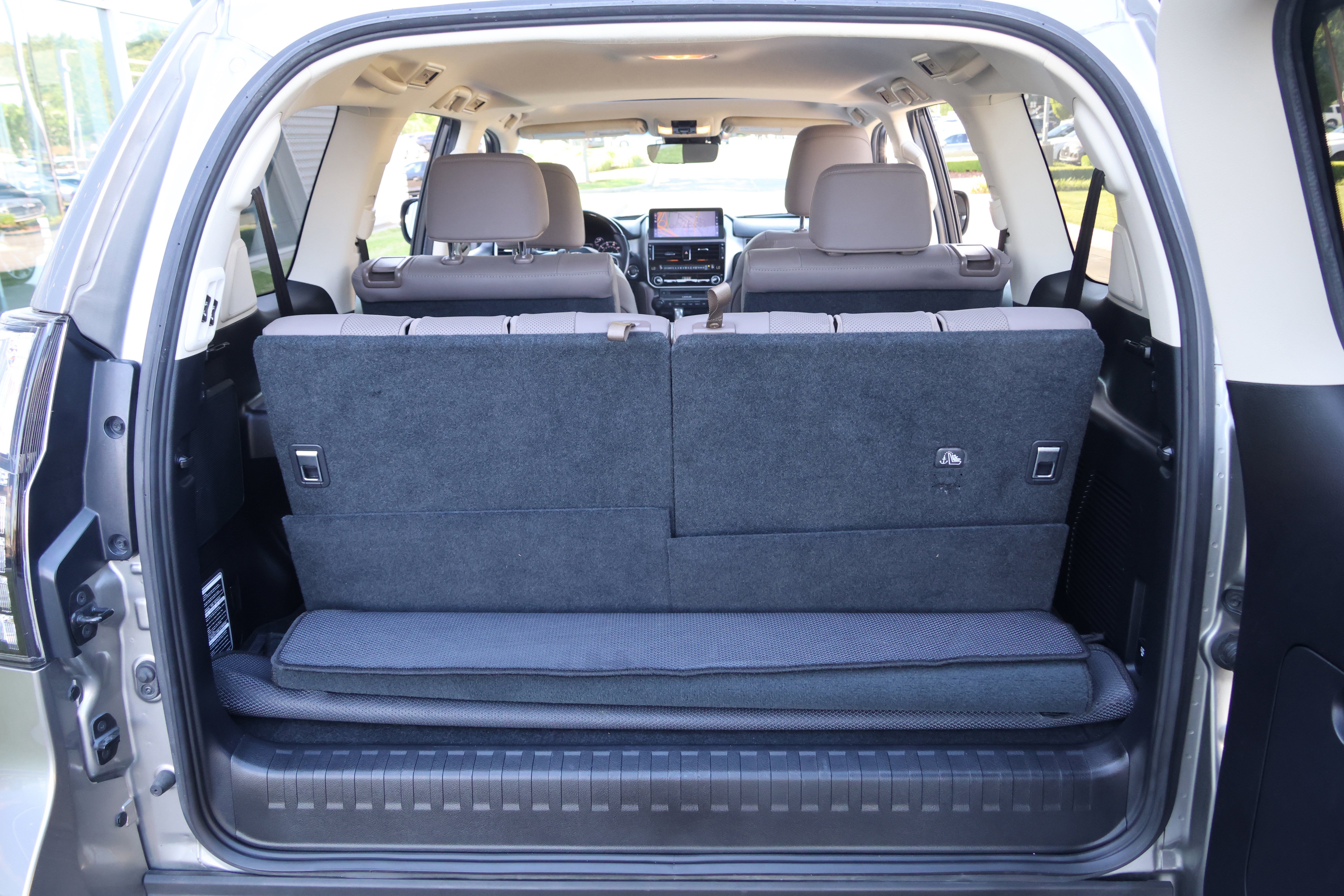Certified 2023 Lexus GX 460 Premium w/ Accessory Package AWD/4WD image 38
