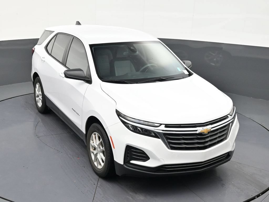 Used 2023 Chevrolet Equinox LS FWD image 18