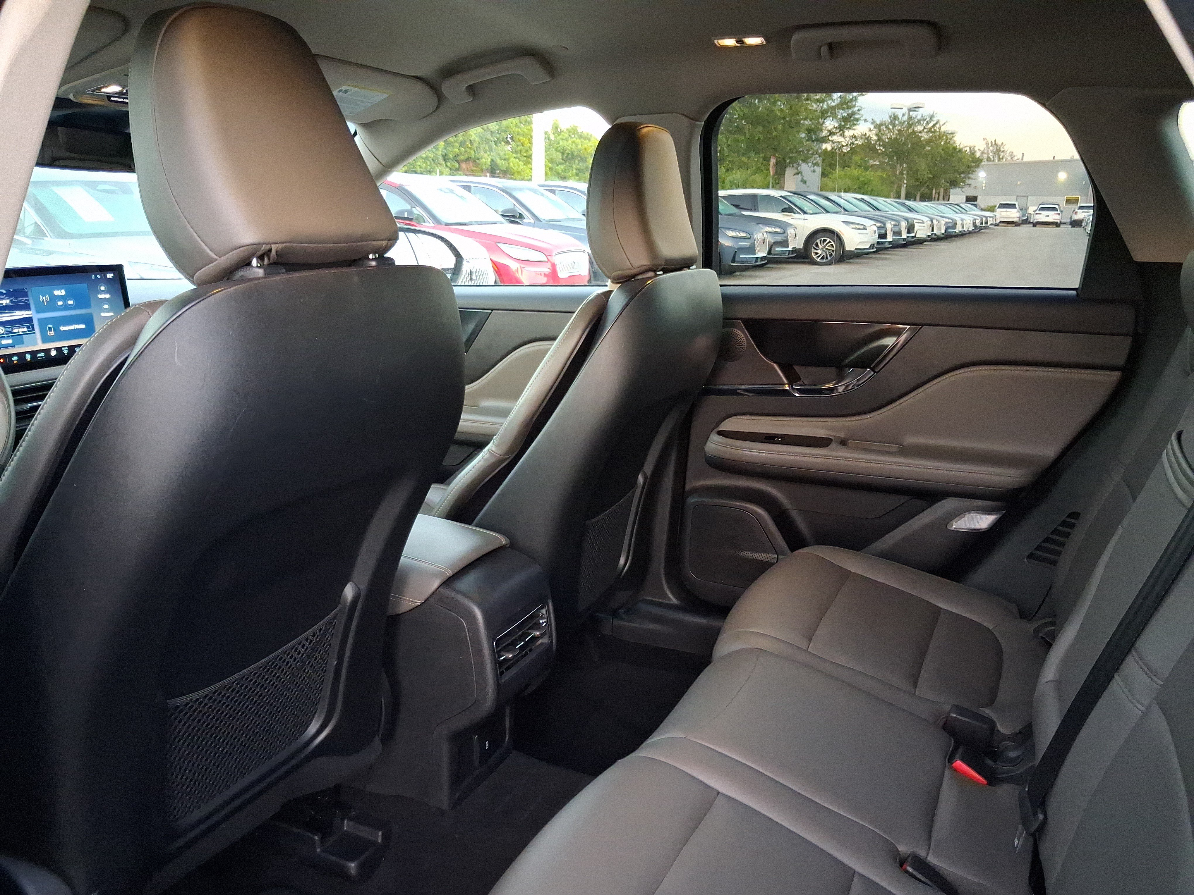 Certified 2024 Lincoln Corsair FWD image 5