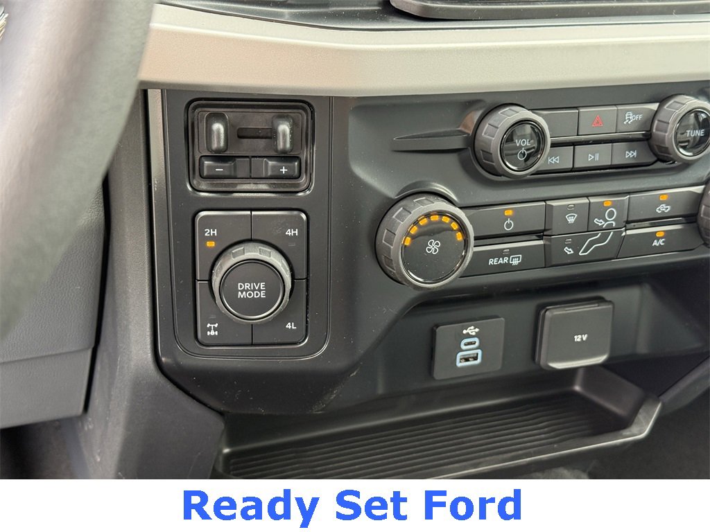 New 2026 Ford F350 XLT image 26