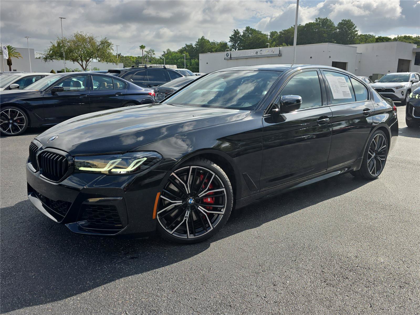 Used 2023 BMW M550i xDrive w/ Executive Package AWD/4WD image 31