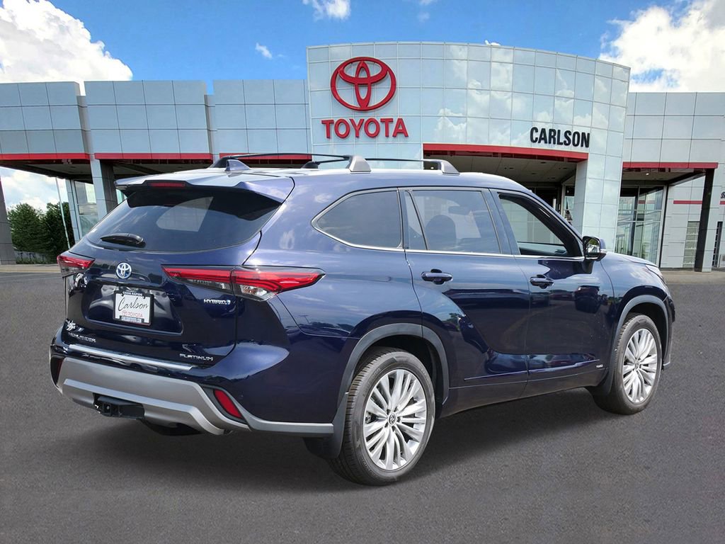 Used 2023 Toyota Highlander Platinum AWD/4WD image 5