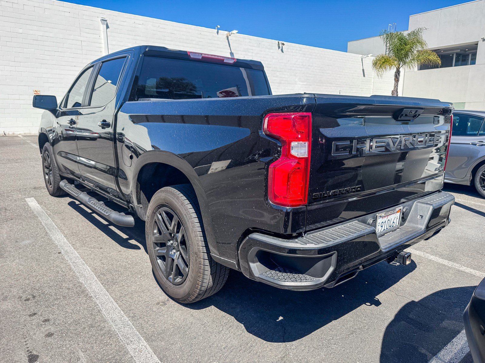 Used 2023 Chevrolet Silverado 1500 RST w/ Rally Edition AWD/4WD image 10