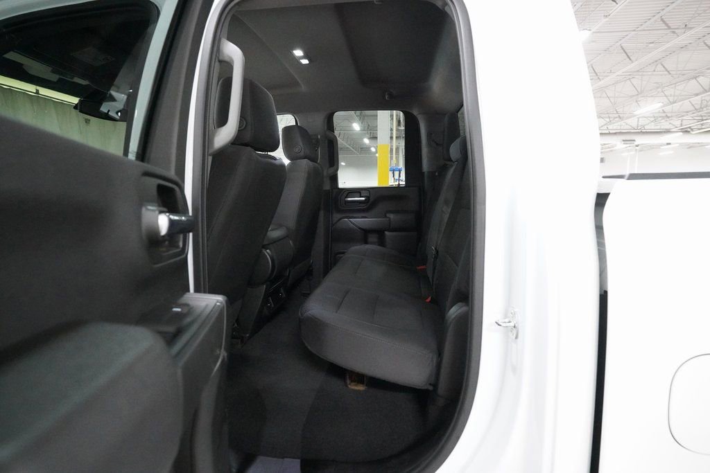 Certified 2023 Chevrolet Silverado 2500 Custom w/ Custom Value Package image 9