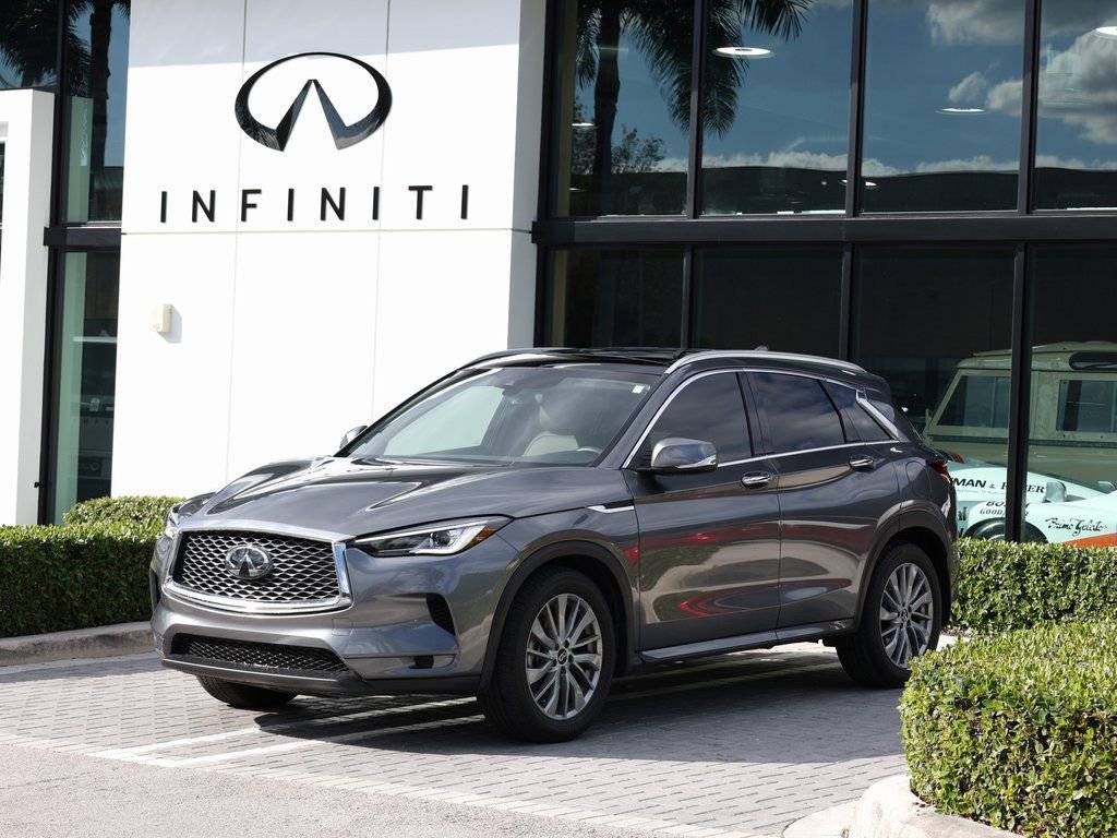 Certified 2025 INFINITI QX50 Luxe