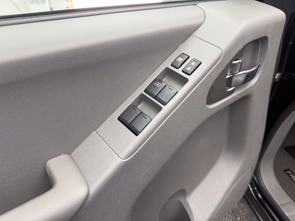 Used 2019 Nissan Frontier SV AWD/4WD image 15