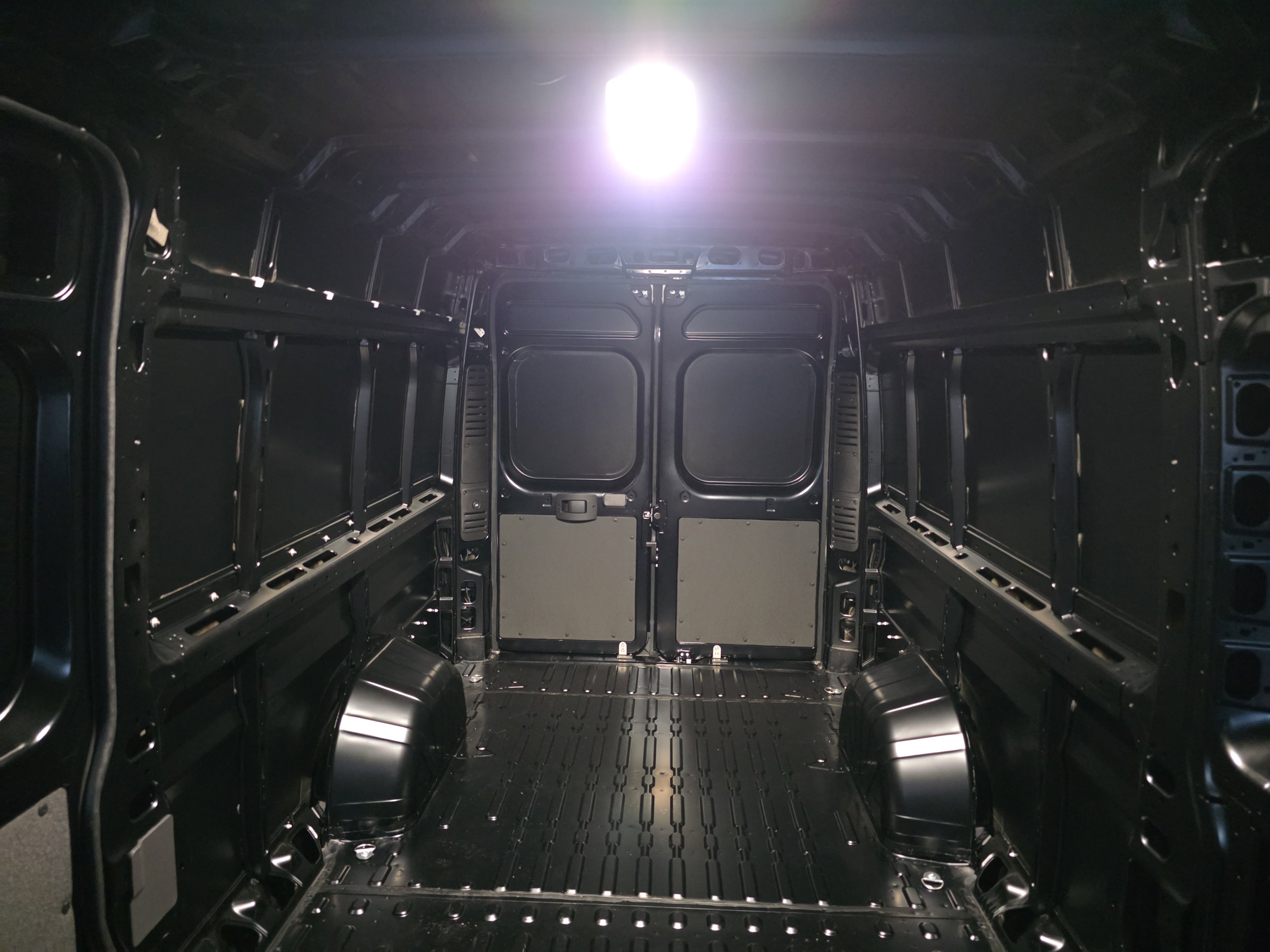 New 2026 RAM ProMaster 3500 w/ Premium Convenience Group image 4