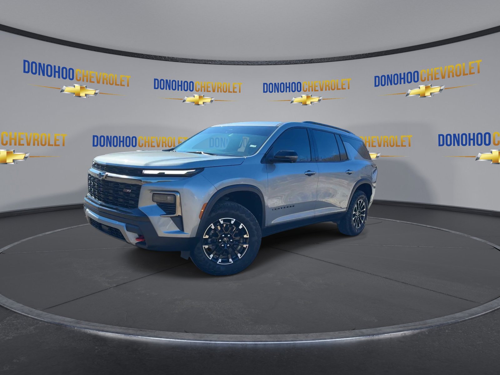 Used 2024 Chevrolet Traverse Z71 image 7