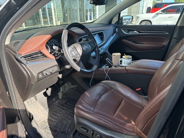 Used 2018 Buick Enclave Avenir w/ Avenir Technology Package image 5