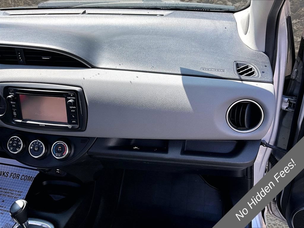 Used 2015 Toyota Yaris LE FWD image 15