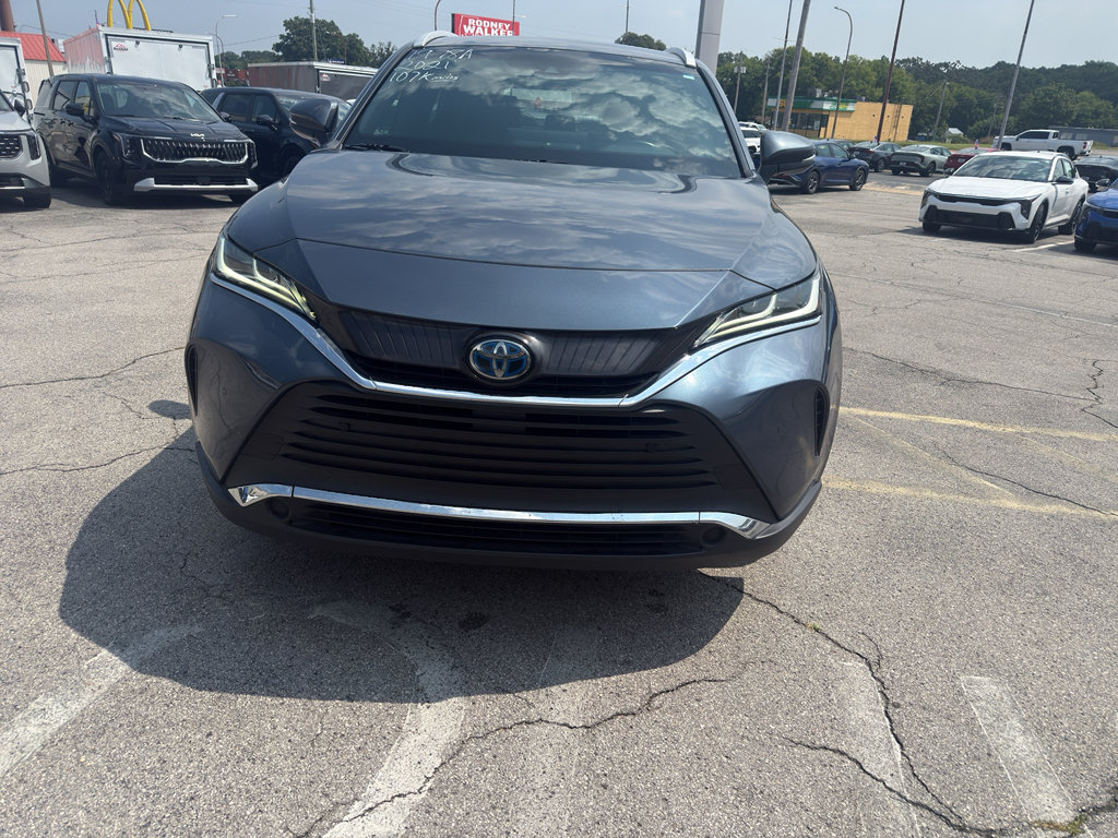 Used 2021 Toyota Venza XLE w/ Carpet Mat Package (TMS) AWD/4WD image 12