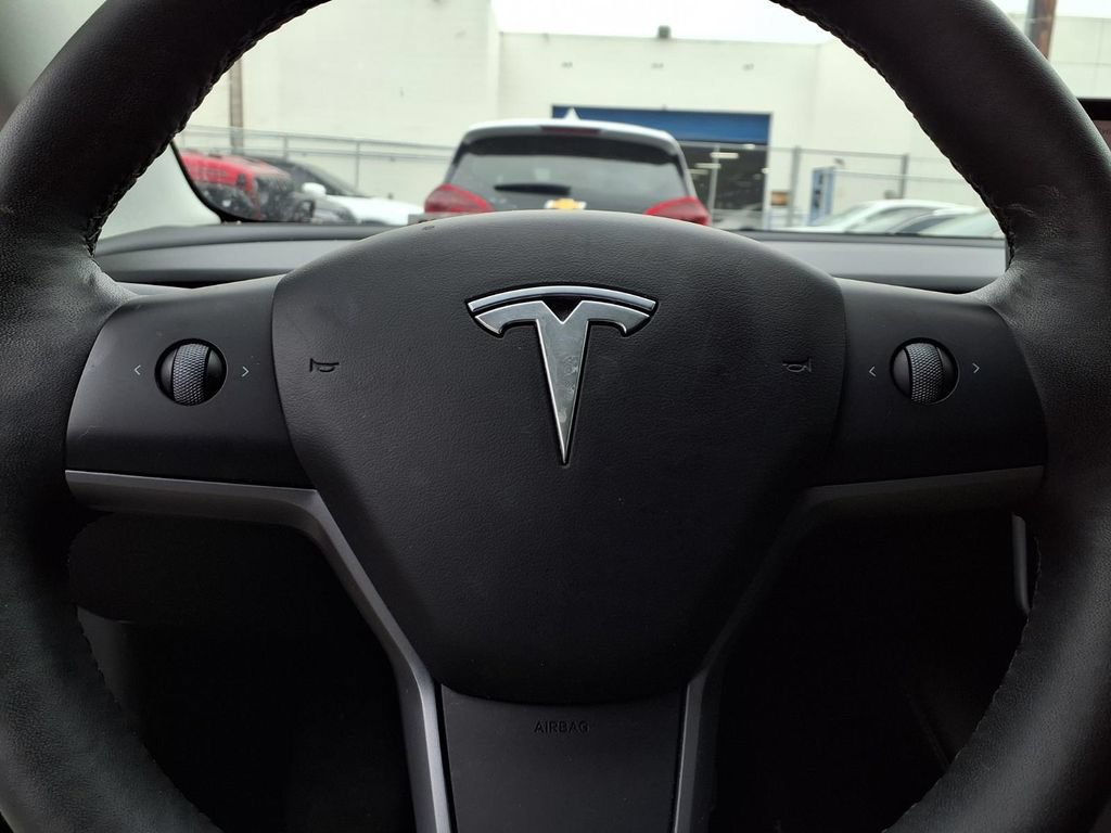 Used 2023 Tesla Model 3 Standard Range RWD image 7