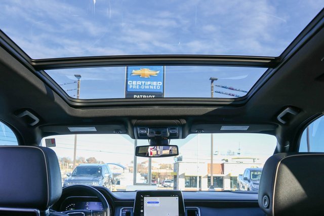 Used 2022 GMC Yukon XL SLT image 12