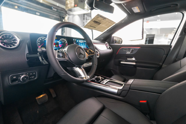 New 2026 Mercedes-Benz GLA 250 4MATIC image 4