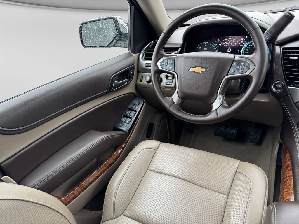 Used 2019 Chevrolet Tahoe Premier AWD/4WD image 19