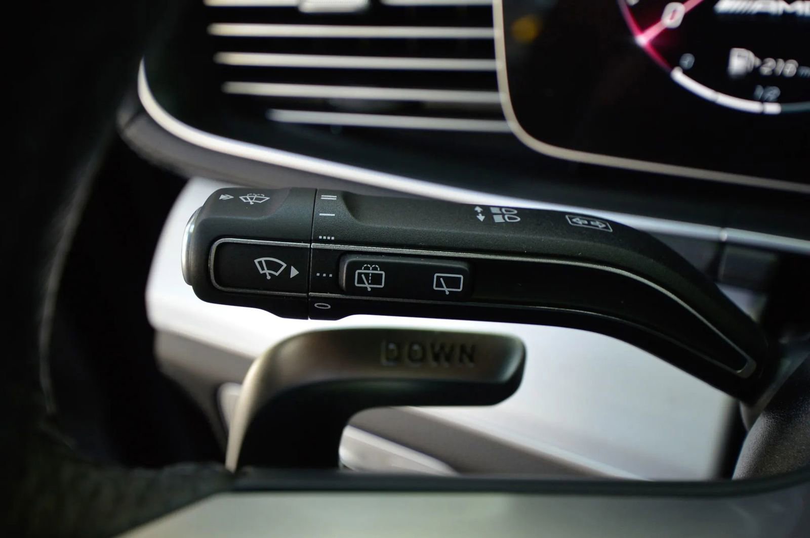 Used 2025 Mercedes-Benz GLE 53 AMG 4MATIC image 48