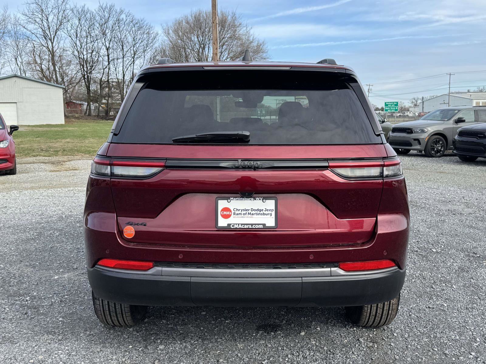 New 2026 Jeep Grand Cherokee Altitude AWD/4WD image 21