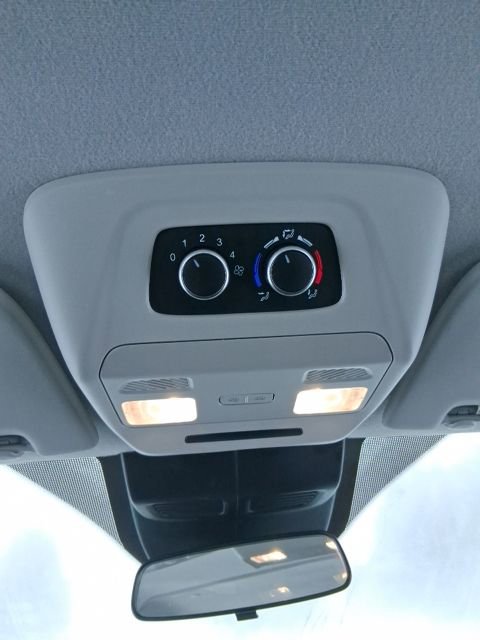 Used 2023 Ford Transit 350 XLT image 24