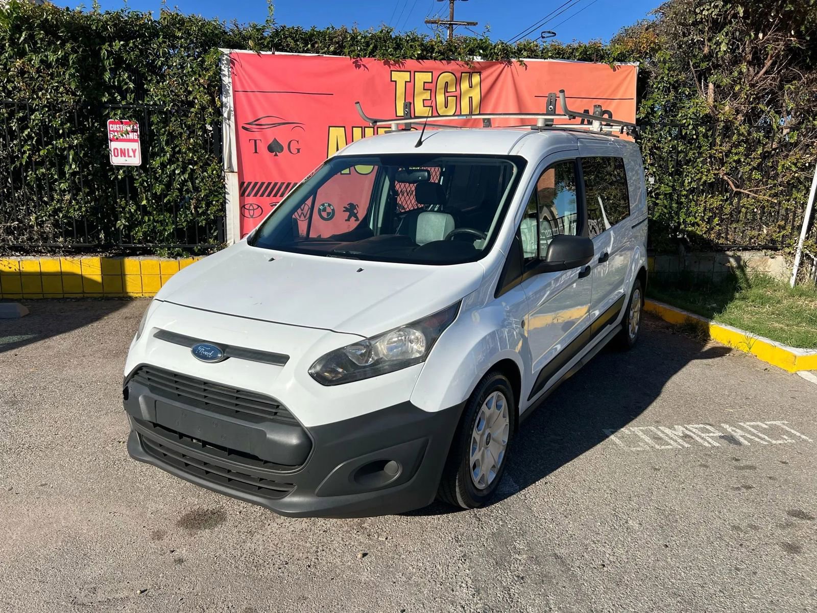 Used 2018 Ford Transit Connect XL image 24