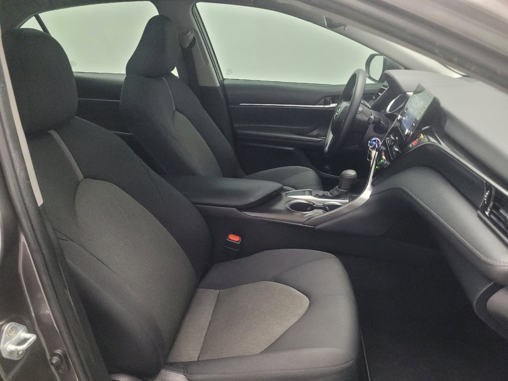 Used 2022 Toyota Camry LE FWD image 21
