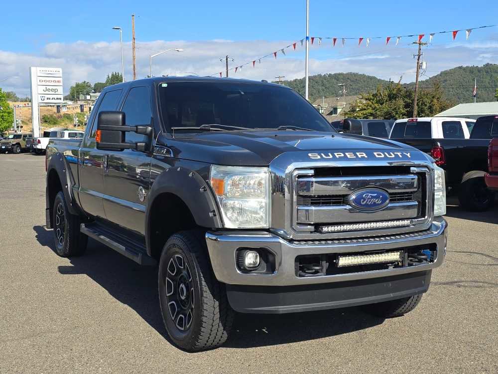 Used 2015 Ford F250 Lariat w/ FX4 Off-Road Package AWD/4WD image 4
