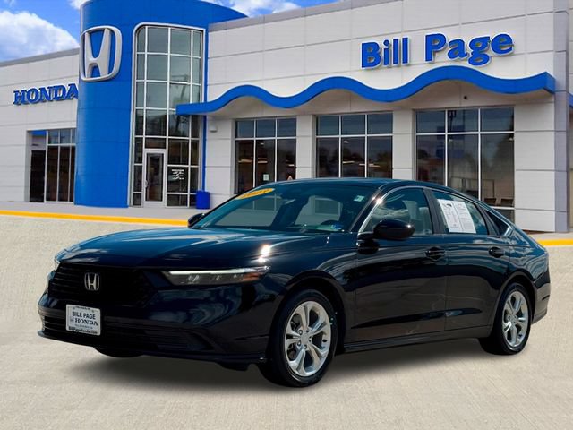 Certified 2023 Honda Accord LX image 2