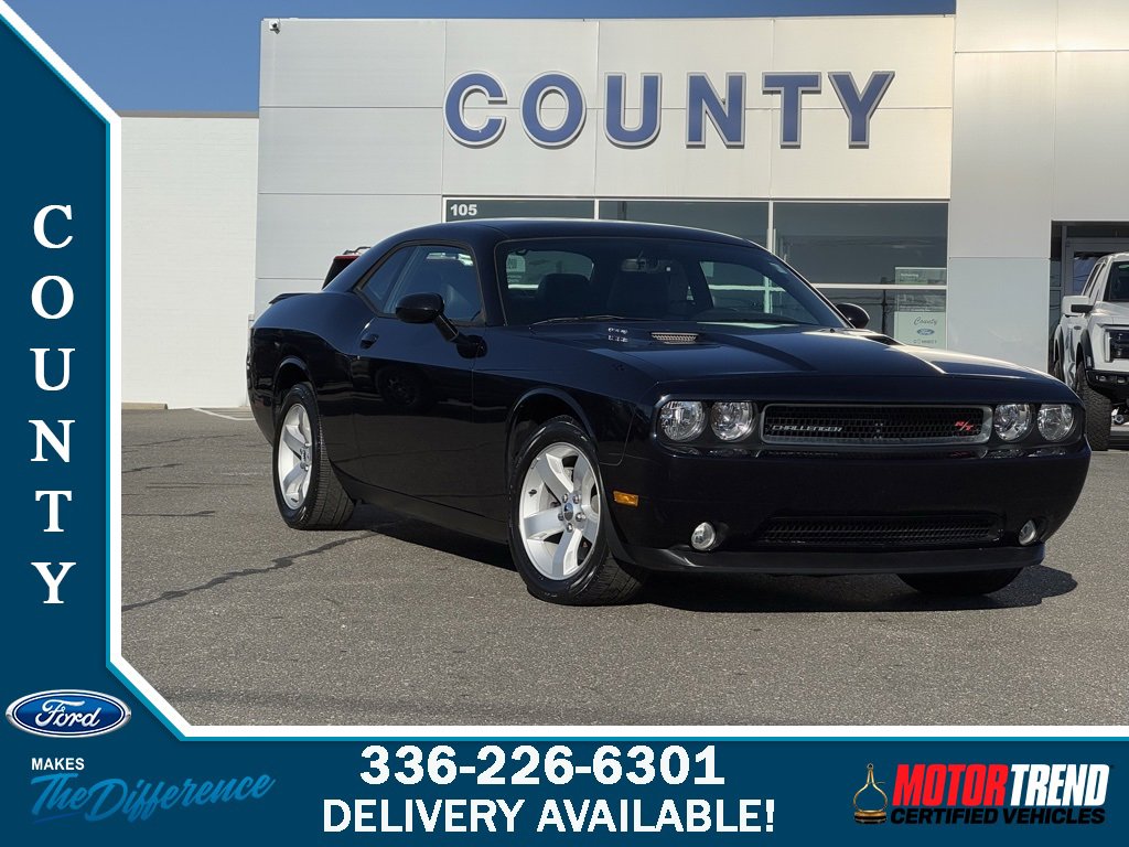 Used 2011 Dodge Challenger R/T w/ Sound Group II