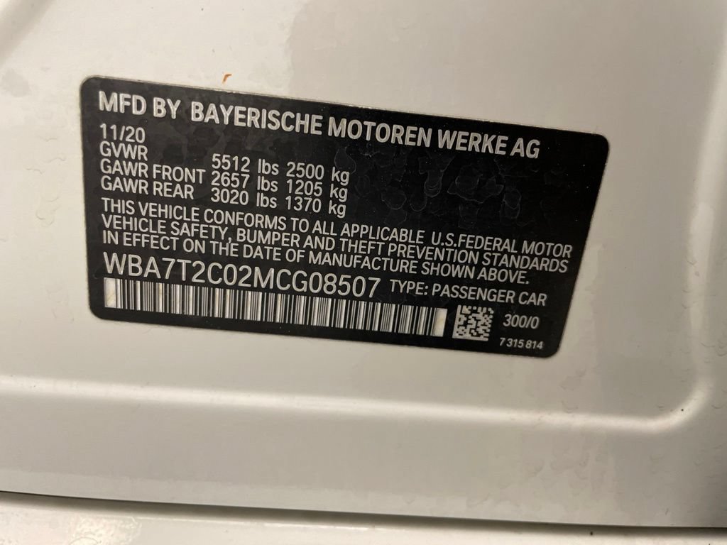 Used 2021 BMW 740i w/ M Sport Package RWD image 31