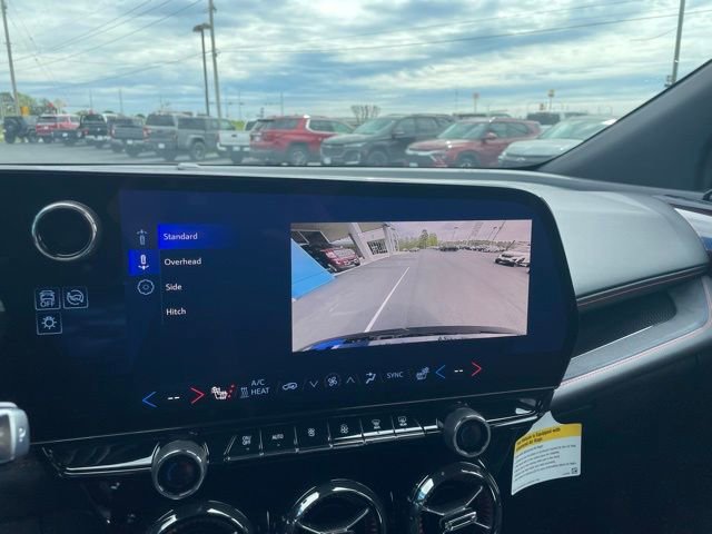 Used 2024 Chevrolet Blazer EV RS image 17